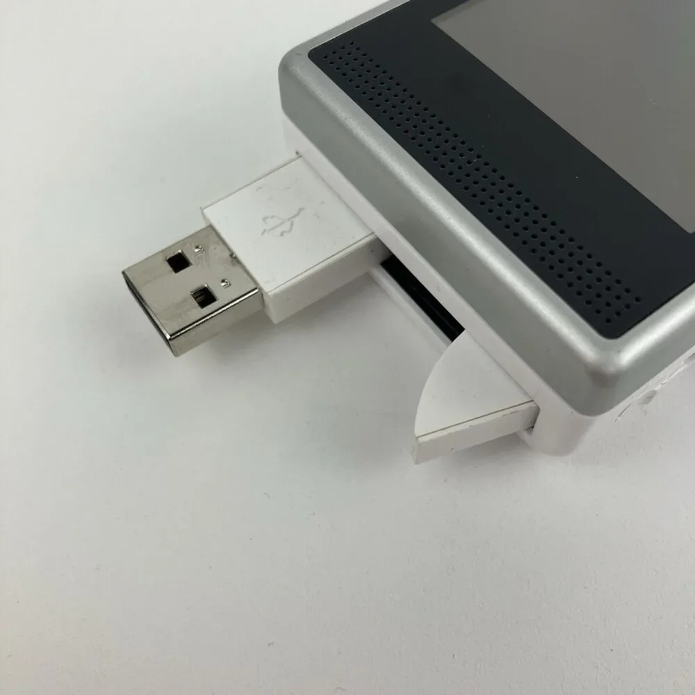 Flip Video Slide HD Video Camera Camcorder 2010 /w Bag | Defective FOR PARTS